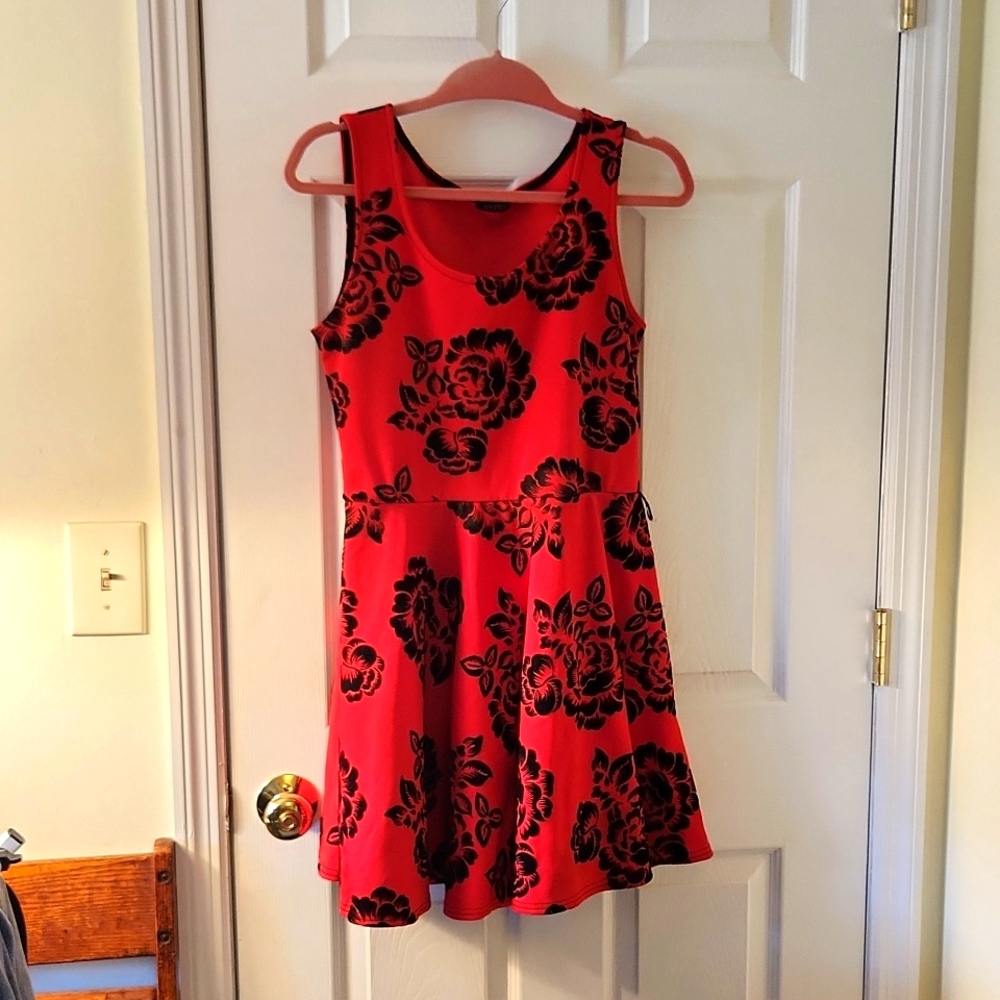 Red Sleeveless Dress